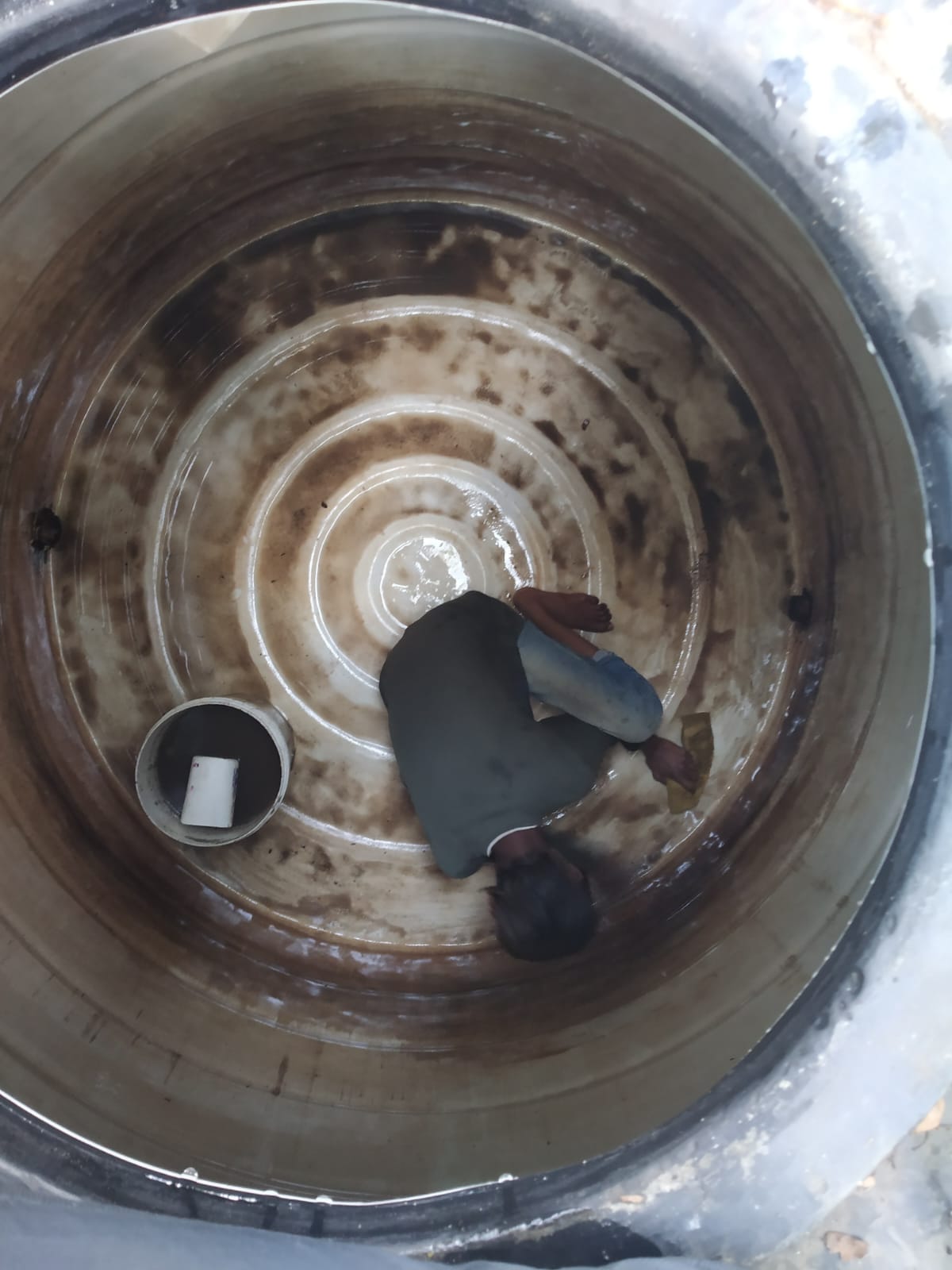 Industrial Tank Cleaning